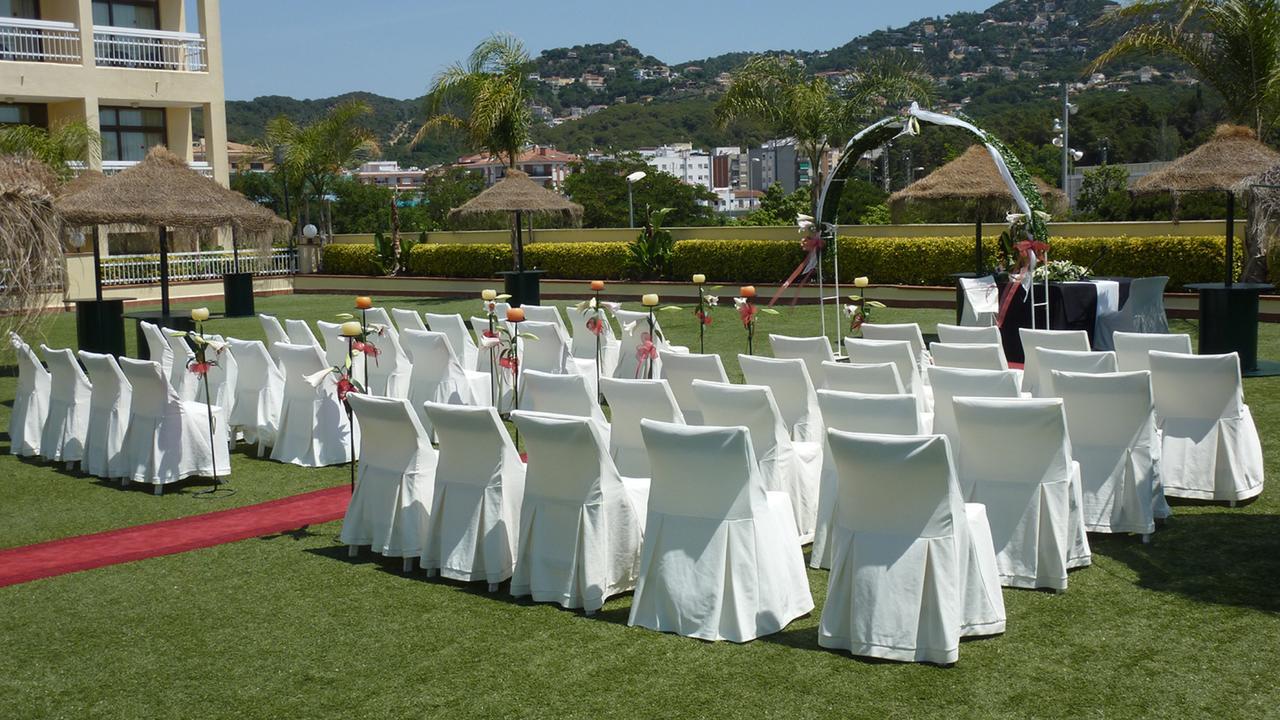 Evenia Olympic Suites Lloret de Mar Exterior photo